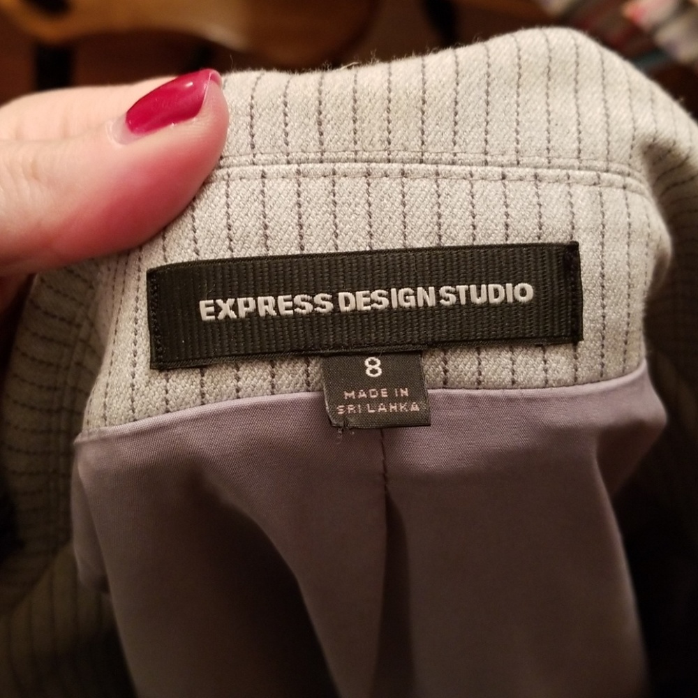 Express Blazer - Picture 5 of 6